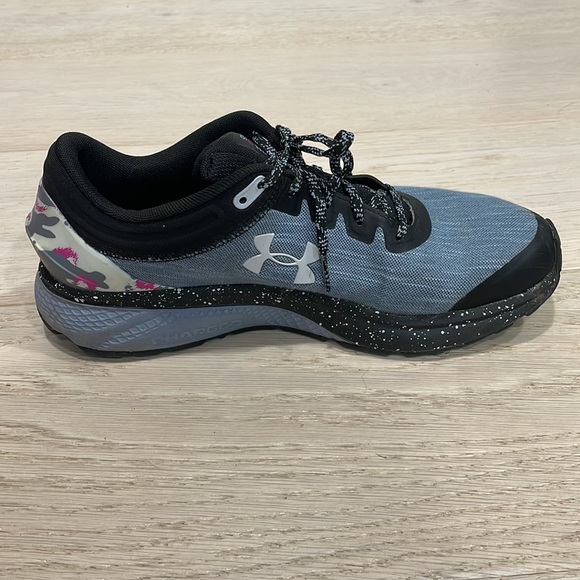 Under Armour Charged Escape 3 - Picture 5 of 6